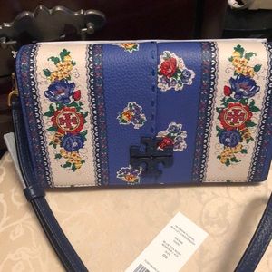 Brand new Tory Burch McGraw floral